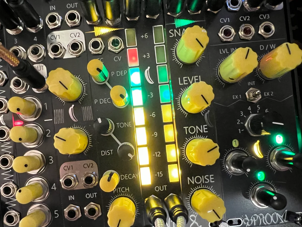 VU Level Meterが点灯している様子